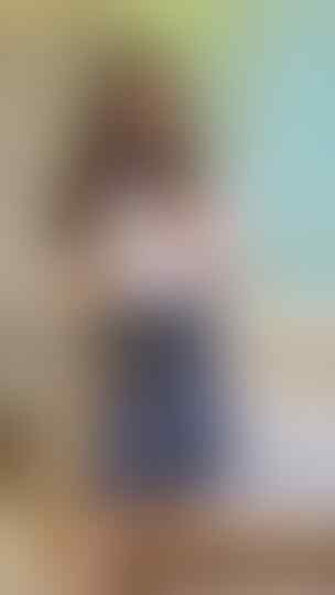 7 Potret Aura Kasih Pakai Seragam SMA