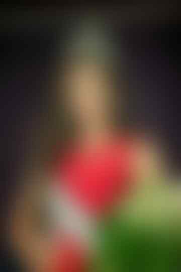 WANITA CANTIK UKRAINA MENGUNGSI KE INDONESIA,SIAPA YANG MAU MENAMPUNG?