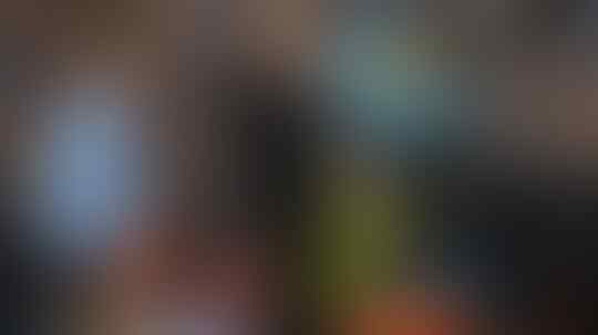 Fans Bandingkan Dua Pelatih, Mampukah Guardiola Antar Klub Sekelas AS Roma ke Final?