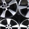velg OEM Harier r18 pcd 5x114