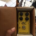 xotic-ac-booster-bukan-suhr-riot-bb-preamp-boss