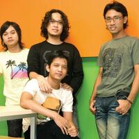 lyric-lagu-yang-absurd-banget-agak-bb-17