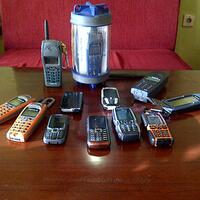 1769-9733-1769--lounge-sonim-outdoor-phone--new-home-1769-9733-1769