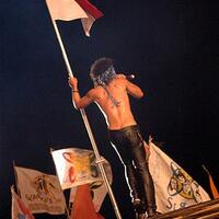 tiga-bendera-yang-selalu-ada-di-konser-musik-indonesia---part-1