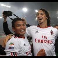 961696169616956695809569-il-diavolo-rosso--ac-milan--2012---2013-961696169616956695809569