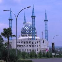 7-masjid-kampus-yang-megah-di-pulau-jawa