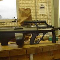 steyr-aug-lover-masuk-ke-sini