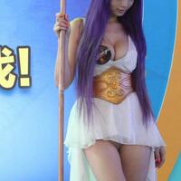 cewek-cantik-ala-quotathenaquot-diusir-di-gaming-expo-shanghai