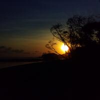 tanah-lot-ala-malang-pantai-balekambang