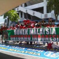suporter-timnas-indonesia-diserang-ultras-malaya-di-stadion-bukit-jalil-malaysia
