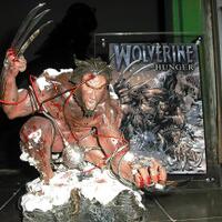 action-figures--statue-lokal-made