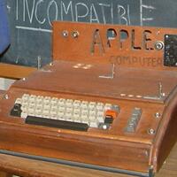 komputer-pertama-dan-kedua-apple