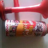 bunyi-terompet-di-stadion-bising-ngga