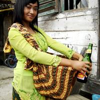 formil-terlalu-sombong