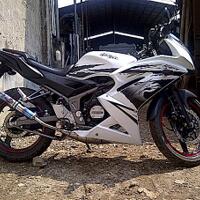 share-infofoto-foto-kawasaki-ninja-150-versi-2