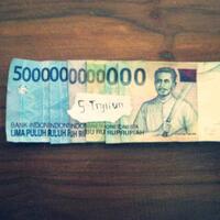 funny-attack---uang-indonesia-baru-5-triliun-rupiah