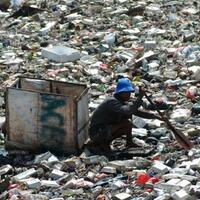 info-use-less-plastic-bag-it-helps-save-the-planet