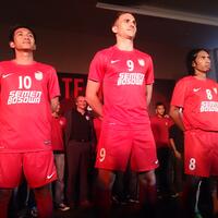 waiting-lounge-sony-xperia-z-yuga---sony-xperia-zl-odin