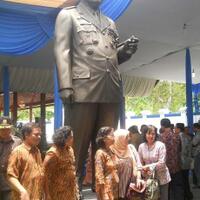 4-tradisi-spiritual-dan-kebatinan-pak-harto