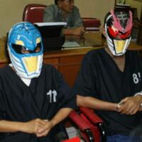 ini-dia-gan-2dua-quotkamen-riderquot-yang-berhasil-di-ringkus-polisi