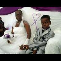 bocah-8-tahun-nikahi-wanita-berumur-61-tahun