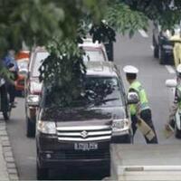 beginilah-susahnya-seorang-polantas-mencari-nafkah