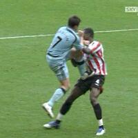 11-tekel-brutal-di-epl-pict--video