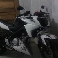 cb-150-r-vs-new-vixion-150-bahas-semuanya-disini
