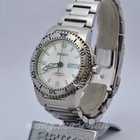 all-about-seiko-divers