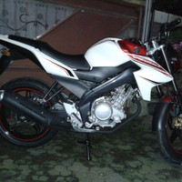 cb-150-r-vs-new-vixion-150-bahas-semuanya-disini