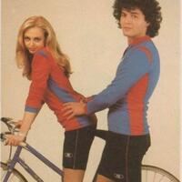 salah-angle-foto-jadi-aneh-gan