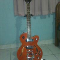 barter-wtb-gitar-listrik-semi-hollow---hollow-body