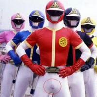 power-ranger-pipis-gan-ngakak