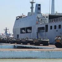 tni-gelar-latgab-tni-tingkat-divisi-tahun-2013