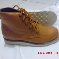 sepatu-cowok