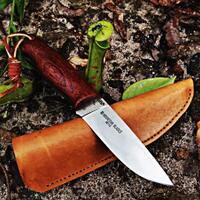 tempat-pamerin-semua-koleksi-pisau-lo-semua