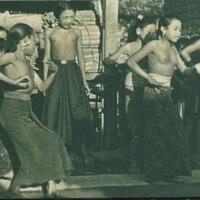 jaman-dulu-sekolah-cuma-pake-kain-ngga-pake-bra-lho-sumpe-deh