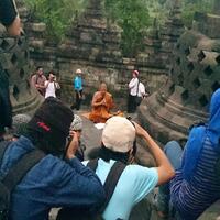 catatan-dari-waisak-di-candi-borobudur-25-mei-2013