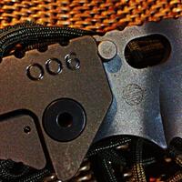 tempat-pamerin-semua-koleksi-pisau-lo-semua