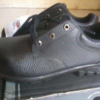 brand-sepatu-yang-agan-pakai-tiap-hari