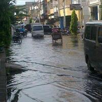 share-keadaan-lalu-lintas-dan-jalan-sekitar-semarang