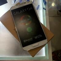 official-loungesamsung-galaxy-s4---read-page-1-before-you-ask