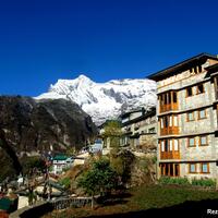 trip-ceria-ke-everest-base-camp-kallapathar-ngesot-ke-island-peak-with-7-summiter