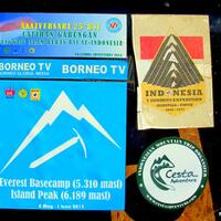 trip-ceria-ke-everest-base-camp-kallapathar-ngesot-ke-island-peak-with-7-summiter