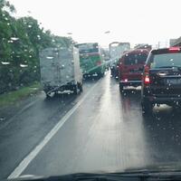 budaya-ala-nyetir-eropa-merambah-indonesia-hehehe