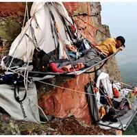 uji-nyali-agan-mencoba-kemping-di-tempat-ekstrim-ini