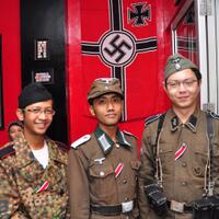 mampir-gan-ada-kafe-nazi-di-indonesia