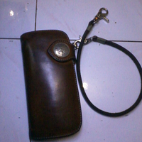 leather-goods