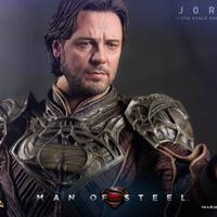 29721769175817692972-hot-toys-29721769175817692972