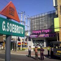 gila-ada-granat-aktif-di-lempar-di-happy-puppy-quotmagelangquot